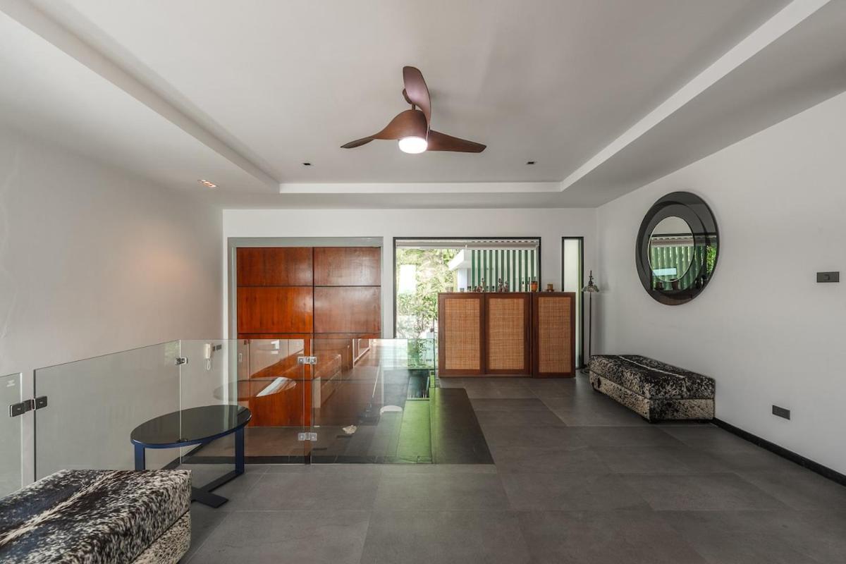 V203 Seahorse Stunning 3br Oceanview Retreat